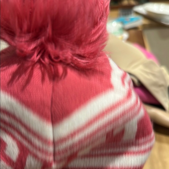 Rockets hockey Red and White Pom-Pom Beanie Hat - Picture 5 of 7